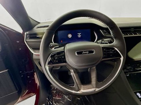 New 2025 Jeep Grand Cherokee L Overland image 11