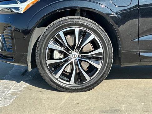 Certified 2023 Volvo XC60 T8 Plus w/ Climate Package image 31