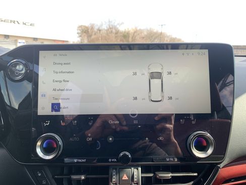 Used 2025 Lexus NX 300h AWD w/ Accessory Package (2T) image 24