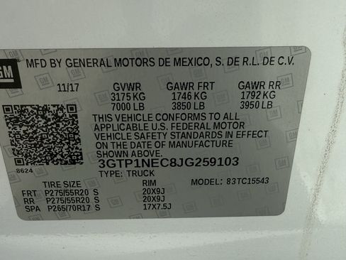 Used 2018 GMC Sierra 1500 SLT w/ Enhanced Driver Alert Package RWD image 33