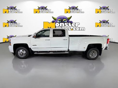 Used 2019 Chevrolet Silverado 3500 High Country AWD/4WD image 7