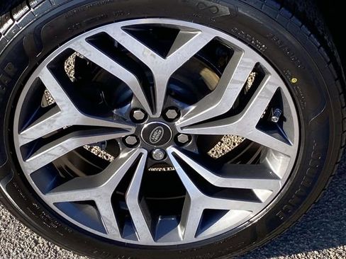 Used 2020 Land Rover Range Rover Evoque First Edition image 27