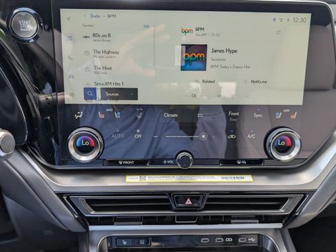 New 2026 Lexus TX 350 AWD image 18