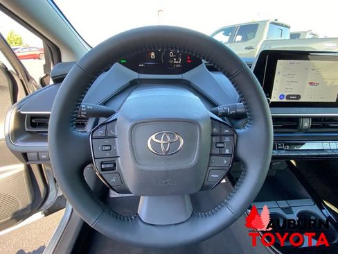New 2027 Toyota Prius XLE FWD image 32