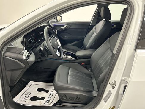 Used 2025 Audi A5 2.0T Premium w/ Convenience Package image 9