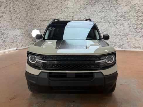 Used 2025 Ford Bronco Sport Big Bend w/ Black Appearance Package image 2