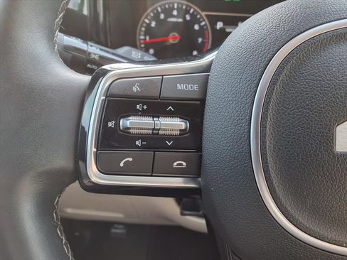 Used 2023 Kia Sorento S w/ Panoramic Sunroof Package FWD image 20