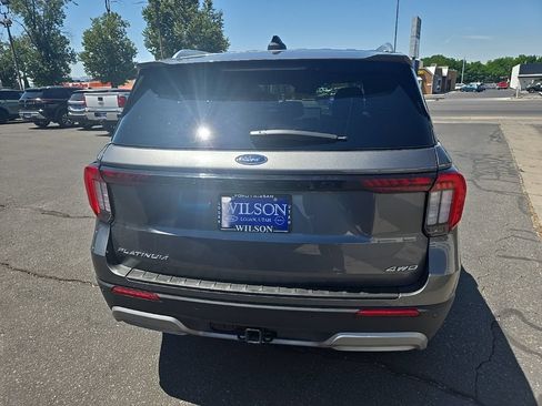 Used 2026 Ford Explorer Platinum AWD/4WD image 6