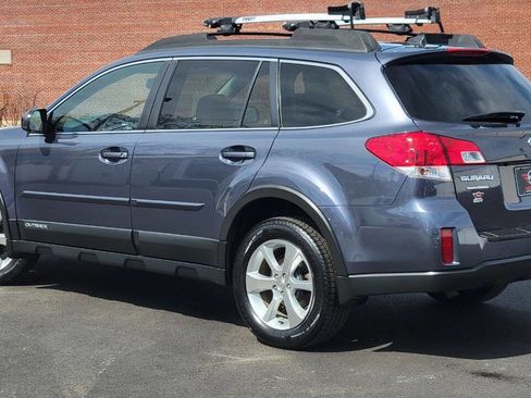 Used 2014 Subaru Outback 2.5i Limited AWD/4WD image 8