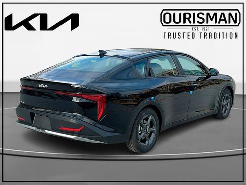 New 2025 Kia K4 LXS image 4