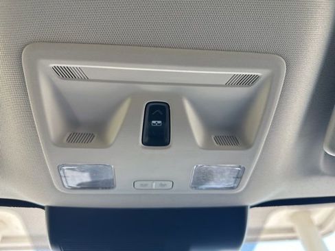 Certified 2025 Ford Maverick Tremor AWD/4WD image 25