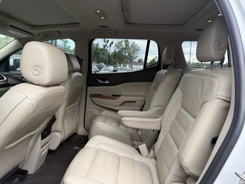 Used 2017 GMC Acadia Denali w/ Technology Package image 11