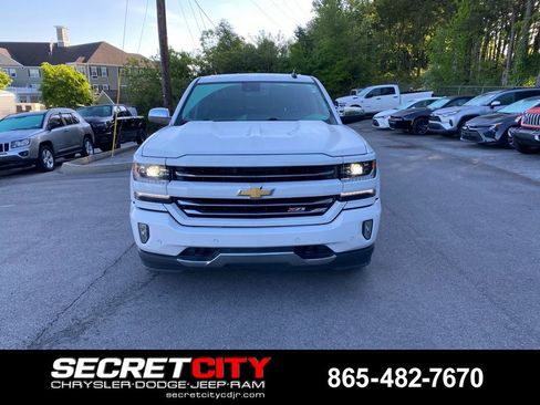 Used 2017 Chevrolet Silverado 1500 LTZ Z71 w/ LTZ Plus Package AWD/4WD image 2