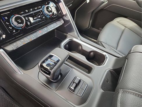 New 2026 GMC Sierra 1500 Denali image 17