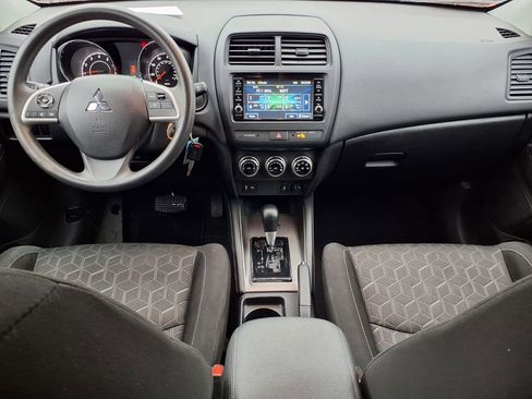 Used 2023 Mitsubishi Outlander Sport AWD image 7