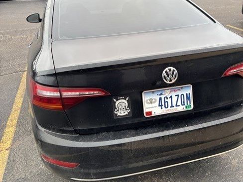 Used 2019 Volkswagen Jetta image 20