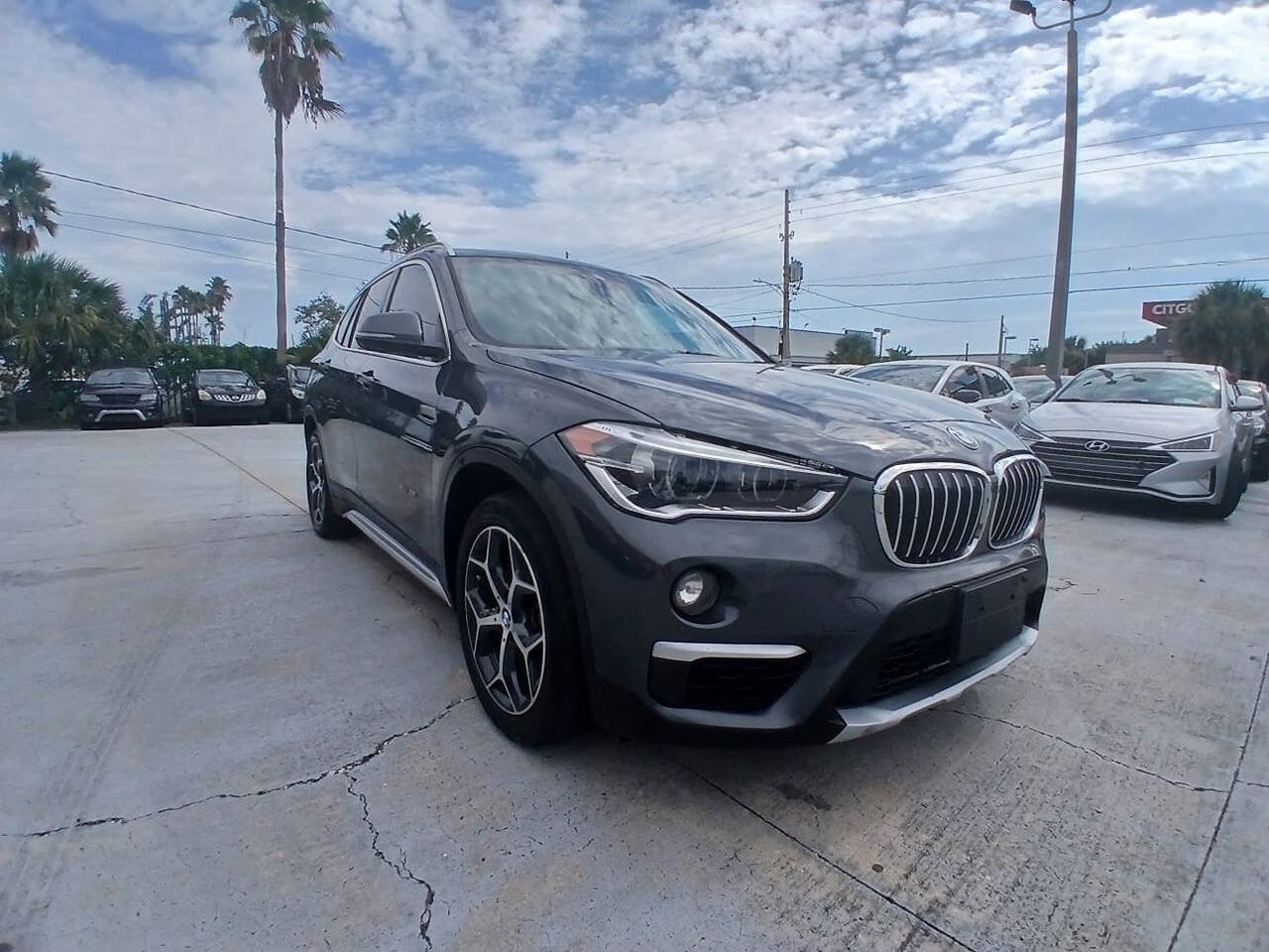 Used 2016 BMW X1 xDrive28i AWD/4WD image 3