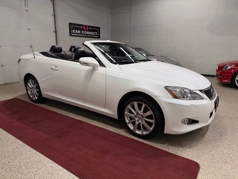 Used 2010 Lexus IS 250C image 10