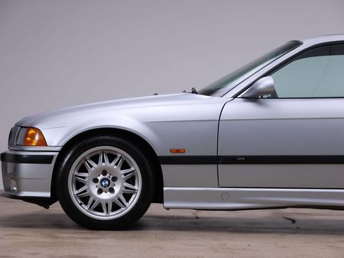 Used 1998 BMW M3 Coupe image 25