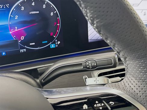 New 2026 Mercedes-Benz GLS 580 4MATIC image 18