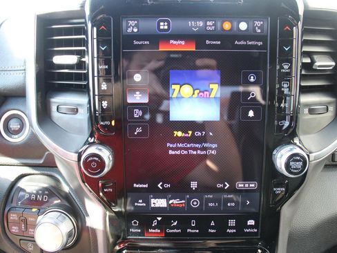 Used 2023 RAM 1500 Laramie image 22