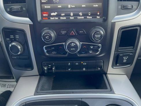 Used 2018 RAM 2500 Big Horn w/ Harvest Edition image 21