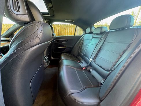 Used 2023 Mercedes-Benz C 300 4MATIC Sedan image 21