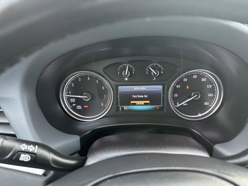 Used 2019 Buick Enclave Premium image 31