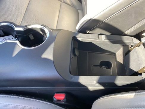 Used 2024 Ford Mustang Premium image 12