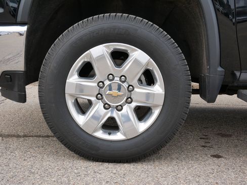 Certified 2021 Chevrolet Silverado 3500 LTZ w/ LTZ Premium Package image 7