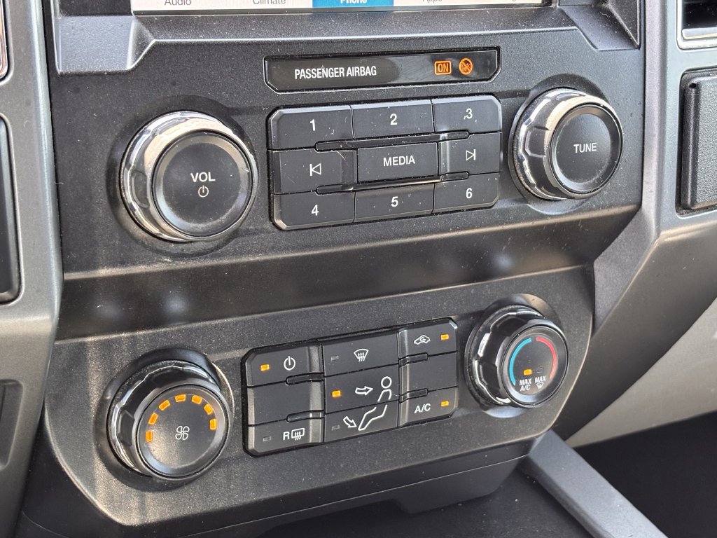 Used 2019 Ford F250 XLT w/ XLT Value Package AWD/4WD image 19