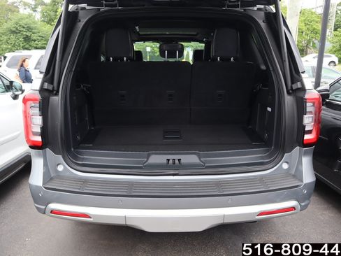 Used 2024 Ford Expedition Platinum AWD/4WD image 24