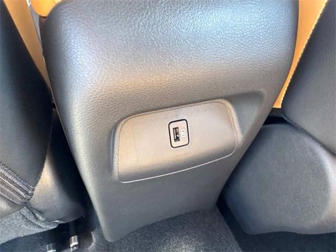 New 2025 Nissan Sentra SV w/ SV Premium Package image 15