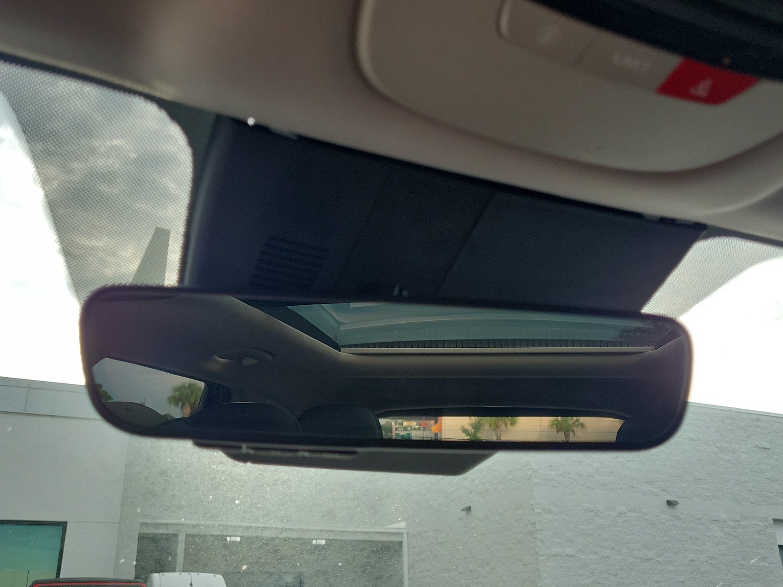 Used 2022 Kia Sorento EX w/ Panoramic Sunroof Package FWD image 27
