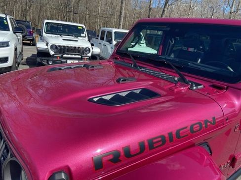 Used 2024 Jeep Wrangler Unlimited Rubicon image 10