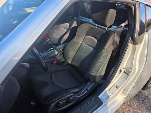 Used 2014 Nissan 370Z Coupe w/ Sport Package image 12