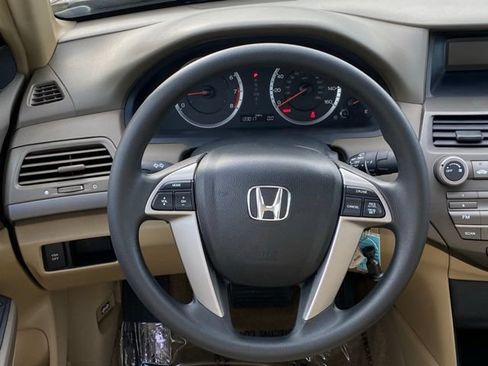 Used 2009 Honda Accord LX-P image 11