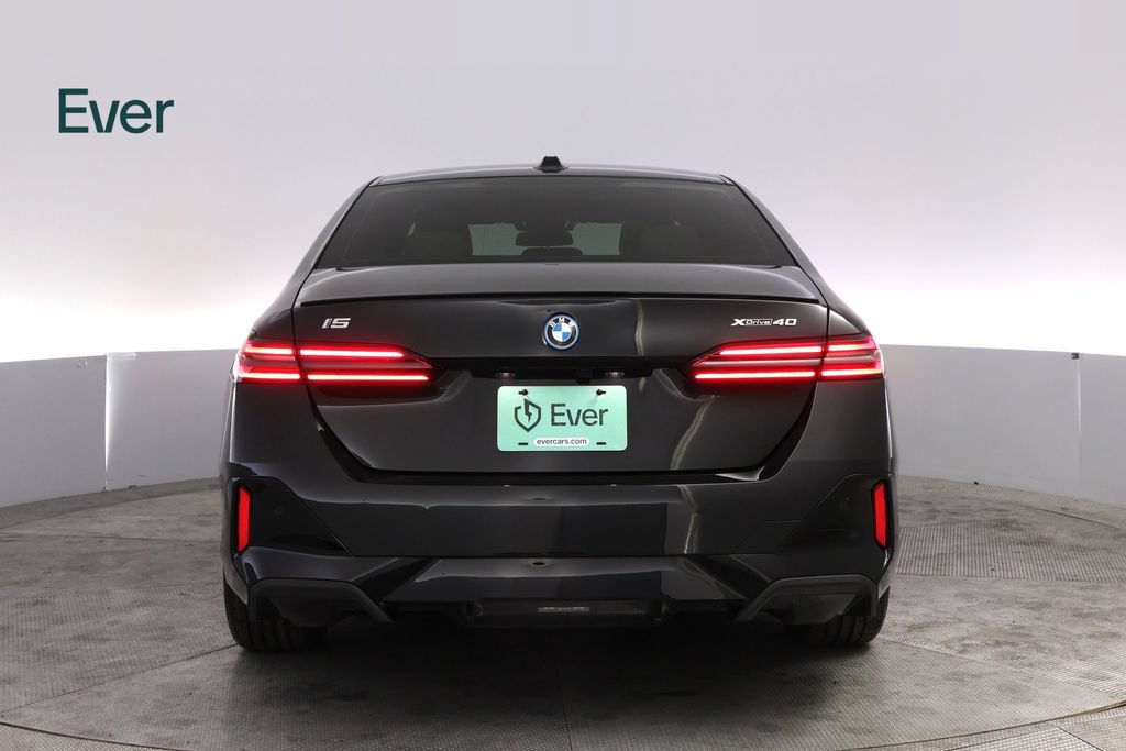 Used 2025 BMW i5 M60 w/ M Sport Package AWD/4WD image 15