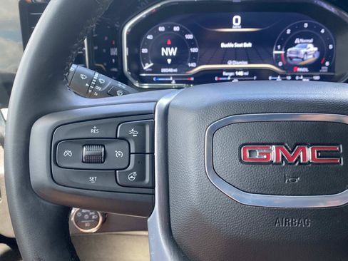 Used 2025 GMC Sierra 1500 Elevation RWD image 42