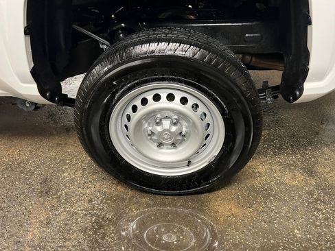 Used 2025 Toyota Tacoma SR image 26