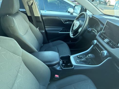 Used 2023 Toyota RAV4 AWD Hybrid image 6