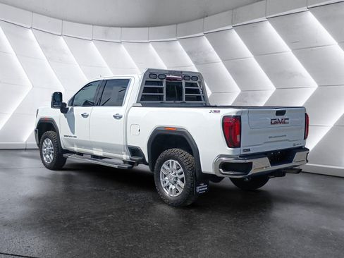 Used 2023 GMC Sierra 2500 SLT w/ SLT Premium Package AWD/4WD image 4