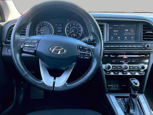 Used 2020 Hyundai Elantra Value Edition w/ Cargo Package (C1) image 5