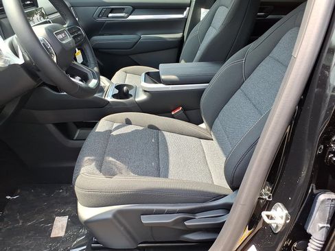 New 2026 GMC Terrain Elevation FWD image 11