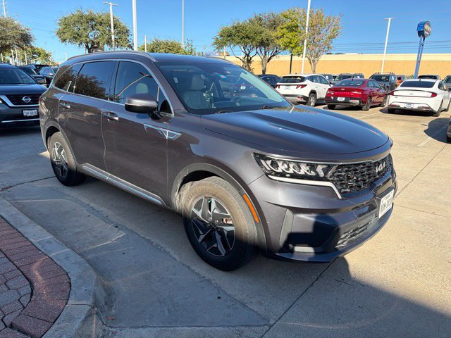 Certified 2022 Kia Sorento S FWD image 3
