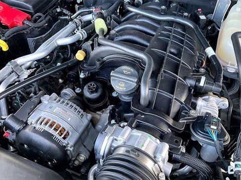 Used 2022 Jeep Gladiator Rubicon w/ LED Lighting Group image 33