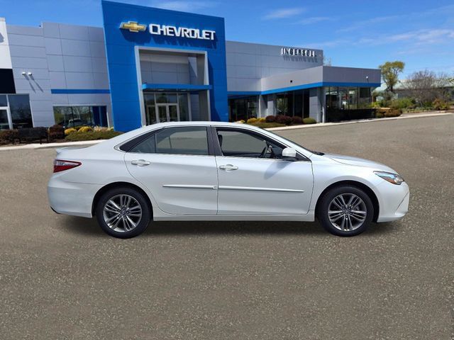 Used 2017 Toyota Camry SE FWD image 25