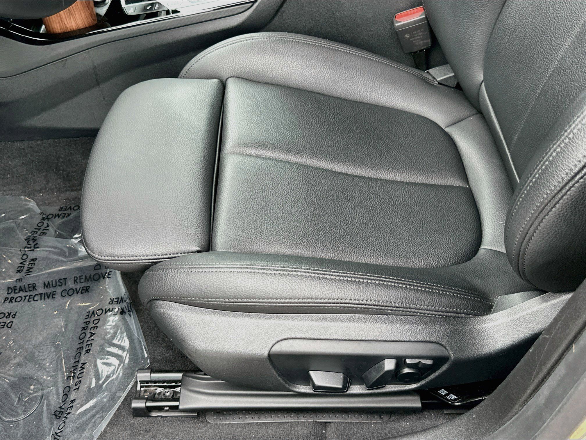 Used 2022 BMW 228i Gran Coupe w/ Convenience Package FWD image 19