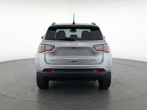 Used 2025 Jeep Compass Limited AWD/4WD image 7