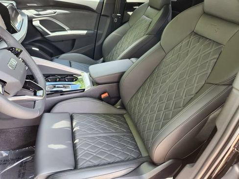 New 2026 Audi SQ5 Prestige AWD/4WD image 11